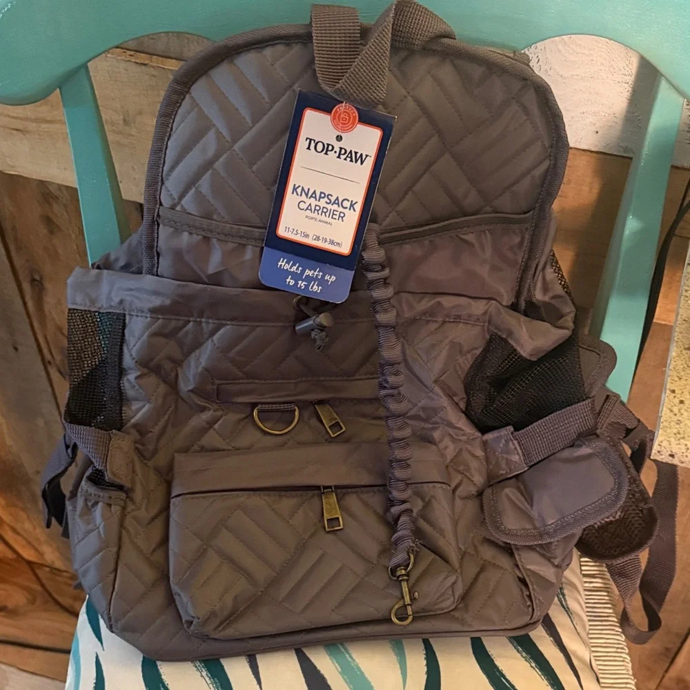 Top Paw Quilted Gray Backpack for Men